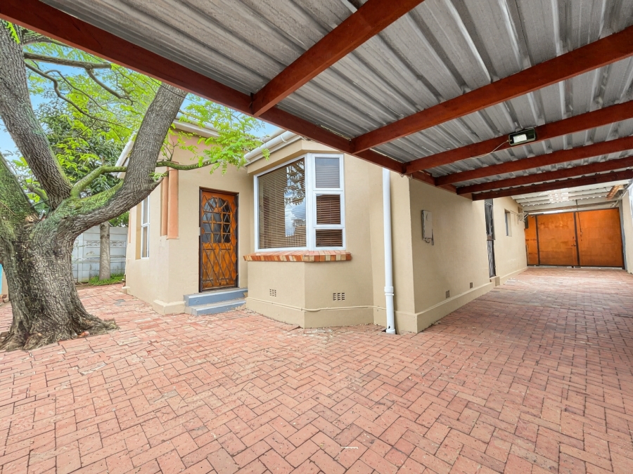 4 Bedroom Property for Sale in Ndabeni Western Cape